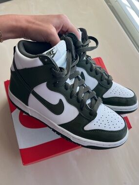 Nike Dunk High